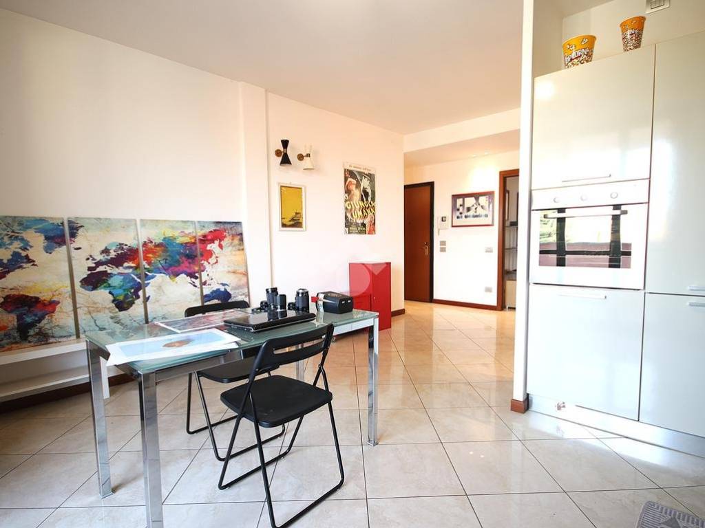 appartamento in vendita a Pregnana Milanese