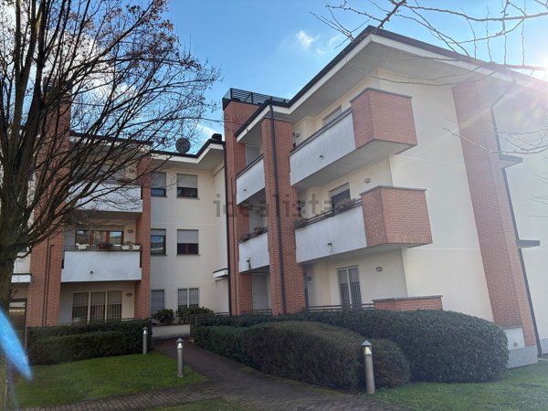 appartamento in vendita a Pregnana Milanese