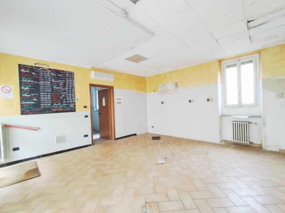 negozio in vendita a Pregnana Milanese