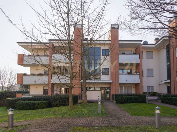 appartamento in vendita a Pregnana Milanese