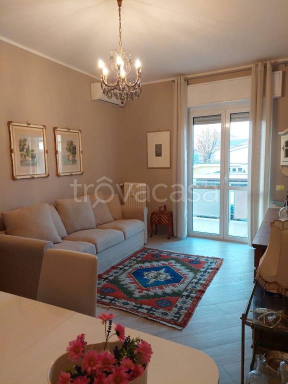 appartamento in vendita a Pregnana Milanese