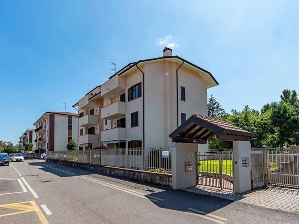 appartamento in vendita a Pregnana Milanese