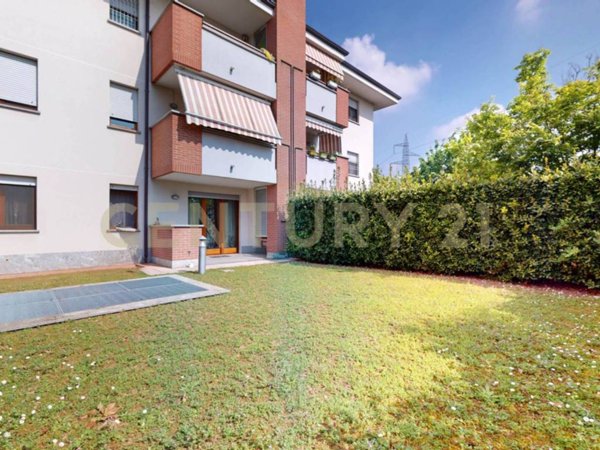 appartamento in vendita a Pregnana Milanese