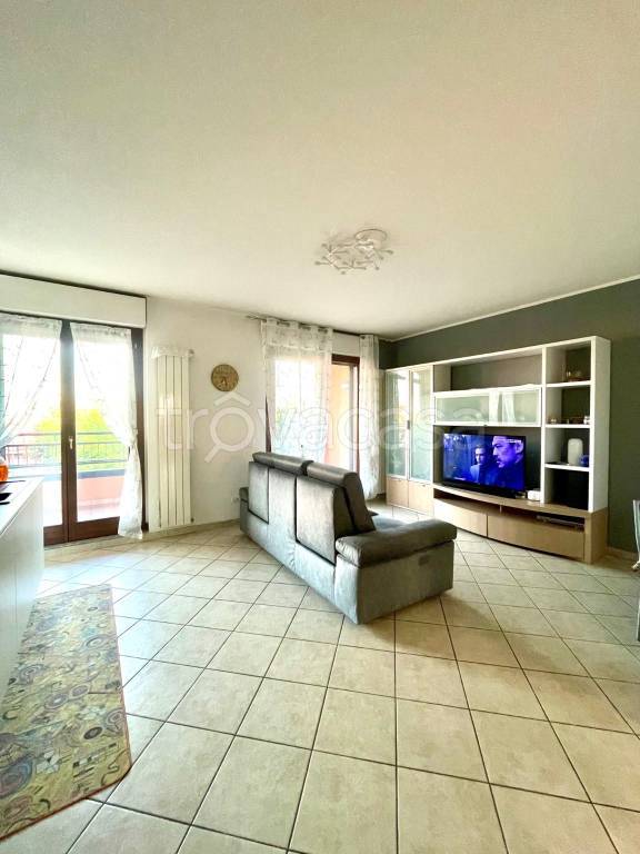 appartamento in vendita a Pregnana Milanese