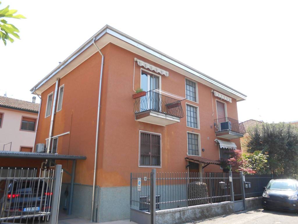 appartamento in vendita a Pregnana Milanese