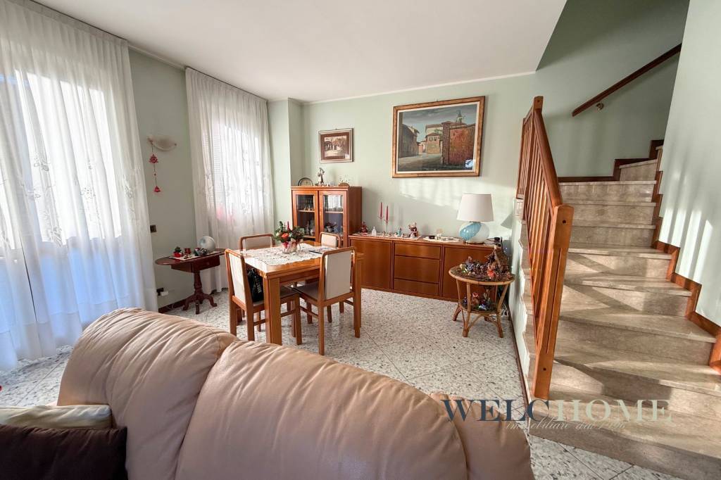 casa indipendente in vendita a Pregnana Milanese