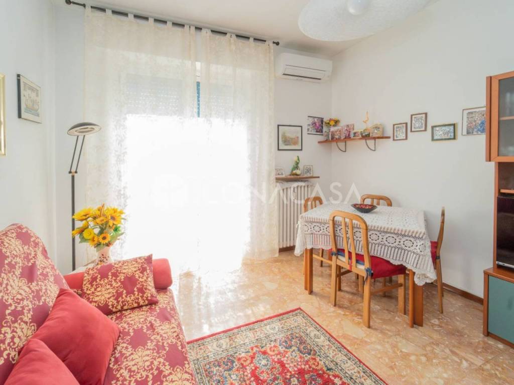 appartamento in vendita a Pregnana Milanese