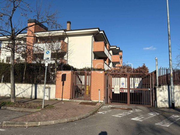 ufficio in vendita a Pregnana Milanese