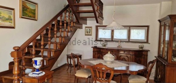 casa indipendente in vendita a Pregnana Milanese