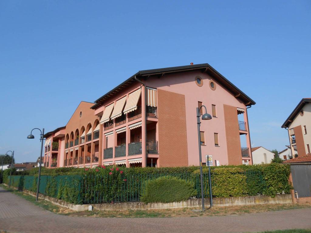 appartamento in vendita a Pregnana Milanese