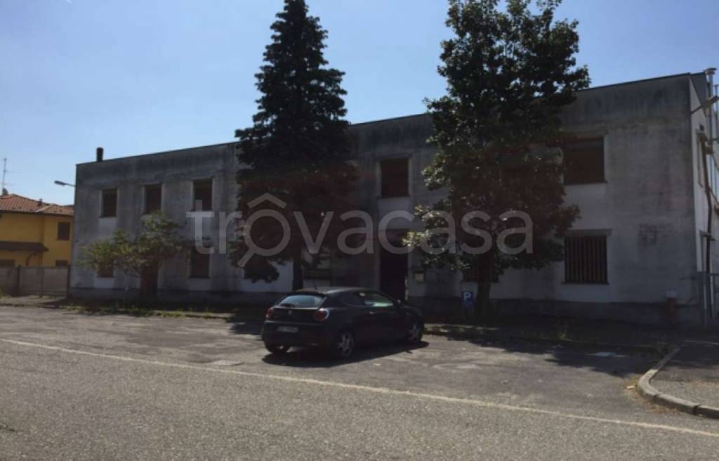 negozio in vendita a Rescaldina