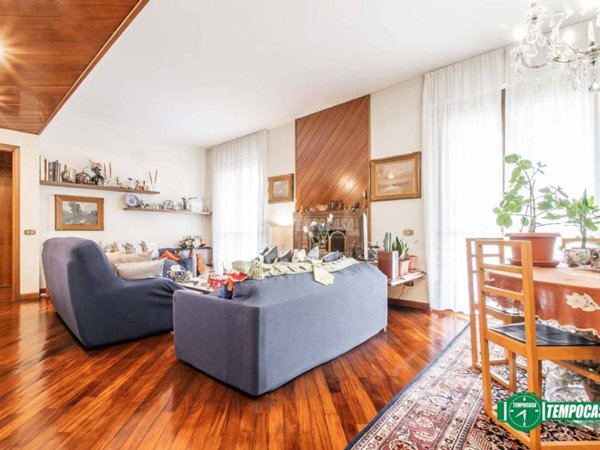 appartamento in vendita a Rescaldina