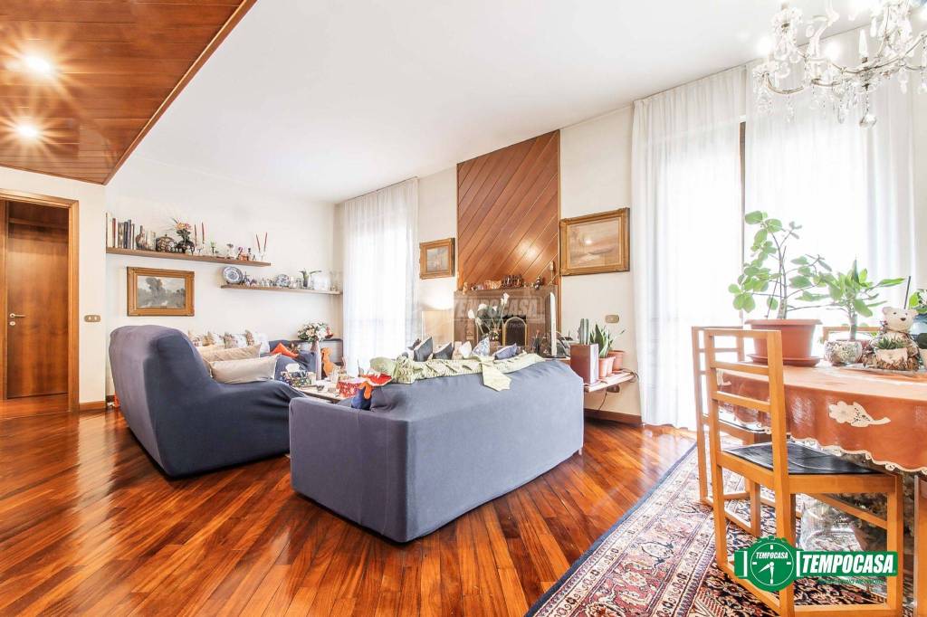 appartamento in vendita a Rescaldina