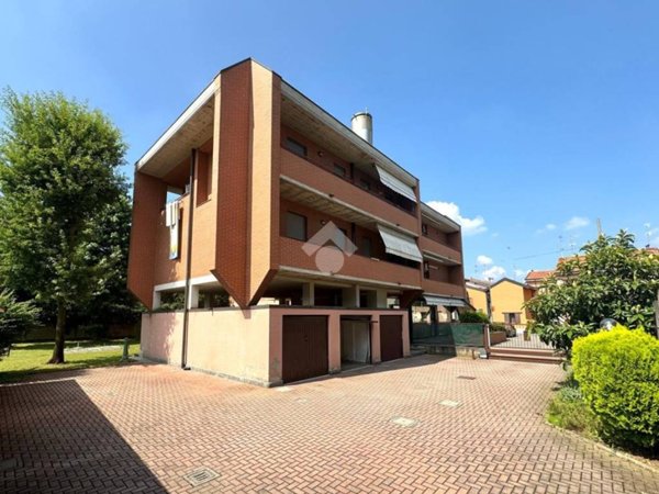 appartamento in vendita a Rescaldina