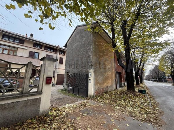 appartamento in vendita a Rescaldina