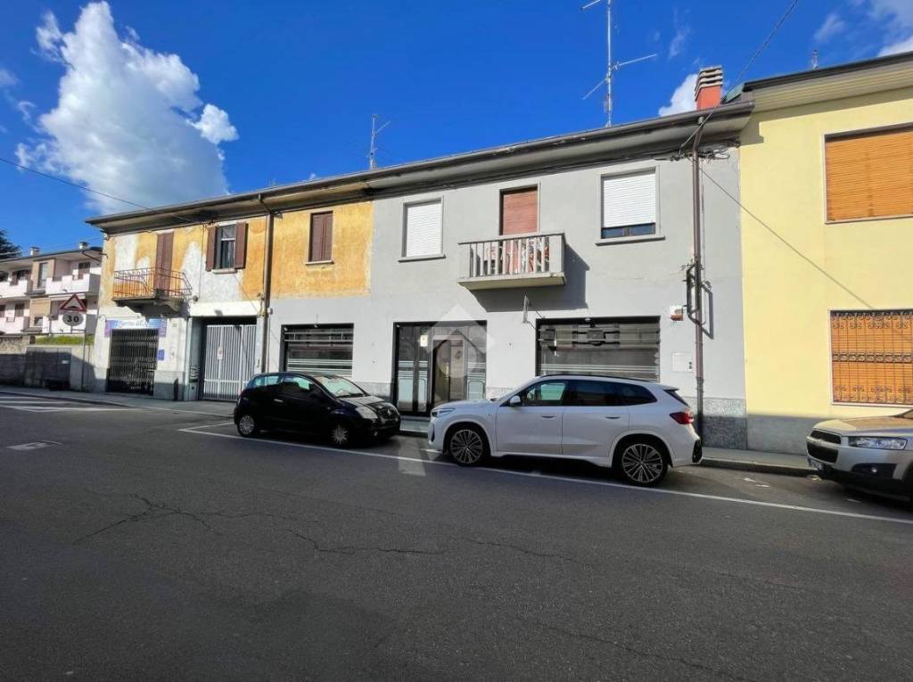 negozio in vendita a Rescaldina