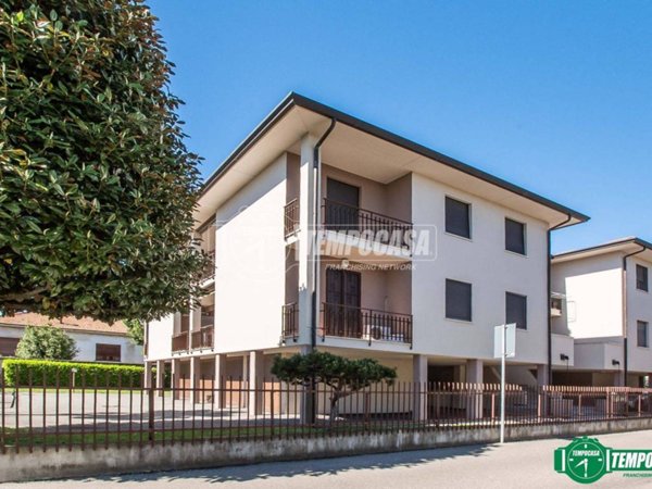 appartamento in vendita a Rescaldina