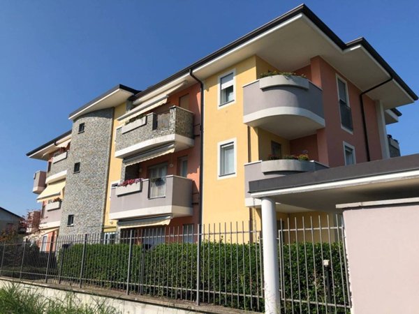 appartamento in vendita a Rescaldina