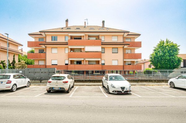 appartamento in vendita a Rescaldina