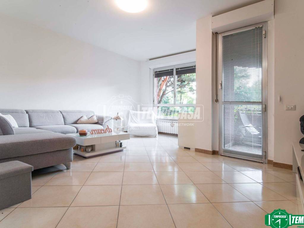 appartamento in vendita a Rescaldina