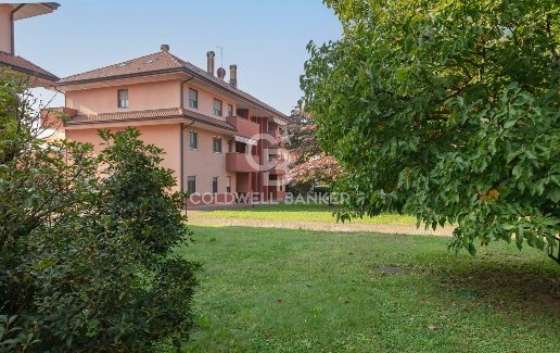 appartamento in vendita a Rescaldina in zona Rescalda