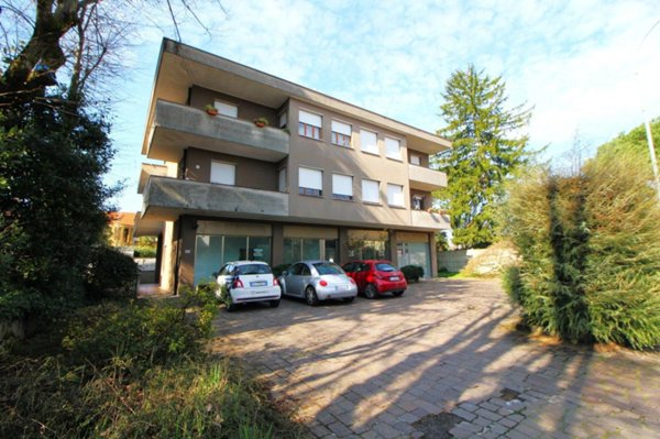 casa indipendente in vendita a Rescaldina in zona Rescalda