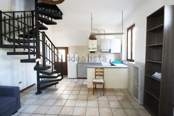 appartamento in vendita a Rescaldina in zona Rescalda