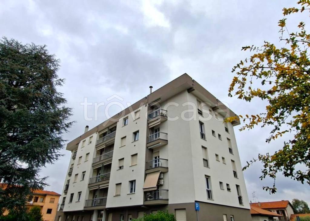 appartamento in vendita a Rescaldina