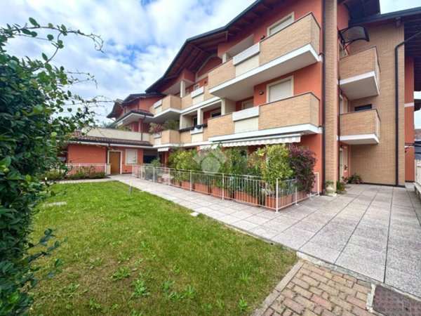 appartamento in vendita a Rescaldina