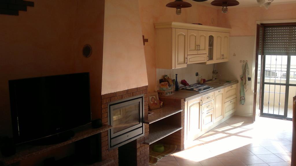 casa indipendente in vendita a Rescaldina