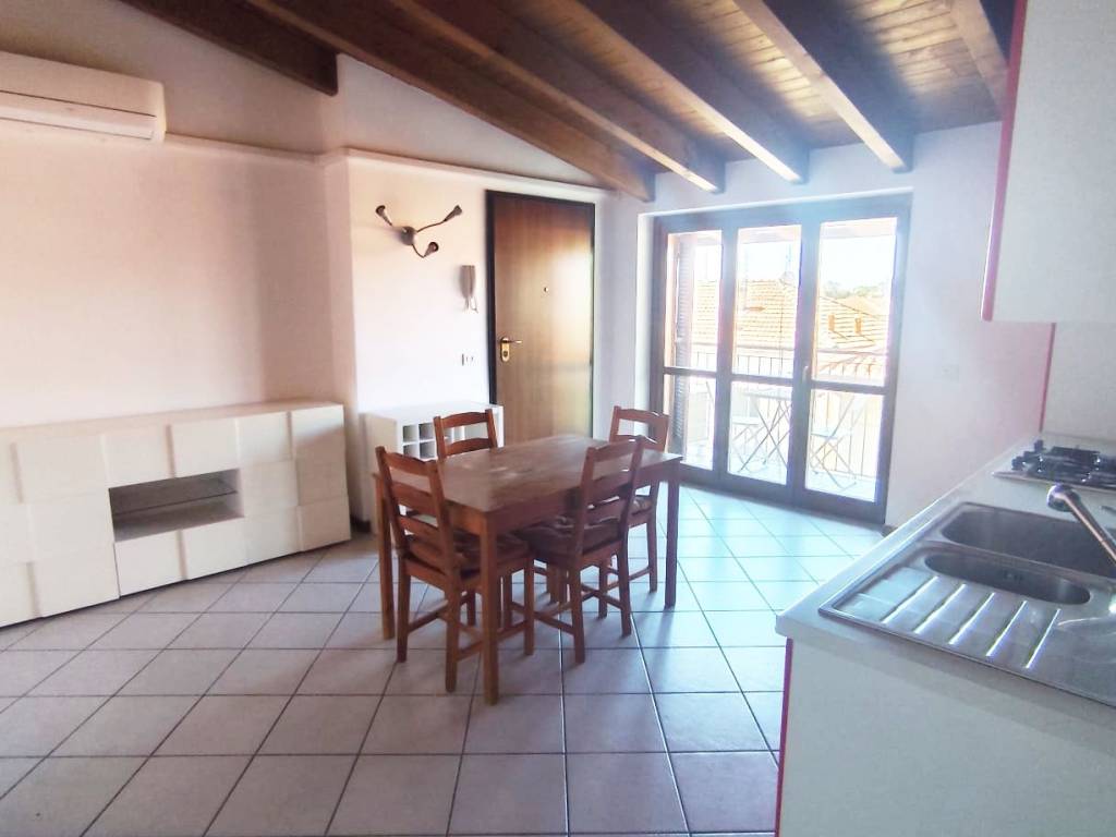 appartamento in vendita a Rescaldina