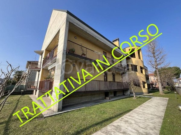 appartamento in vendita a Rescaldina in zona Rescalda