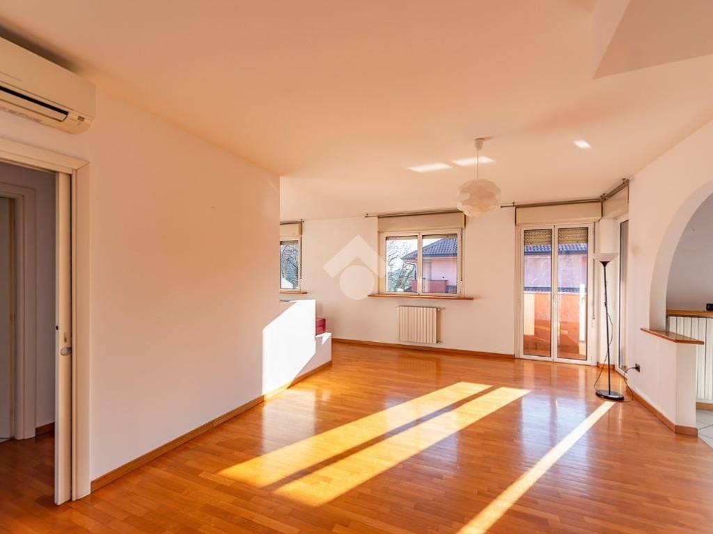 appartamento in vendita a Rescaldina