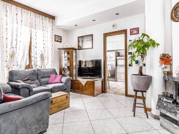 appartamento in vendita a Rescaldina