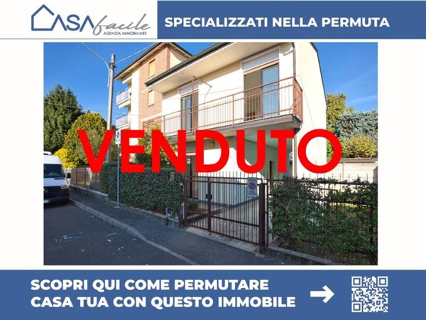 casa indipendente in vendita a Rescaldina in zona Ravello