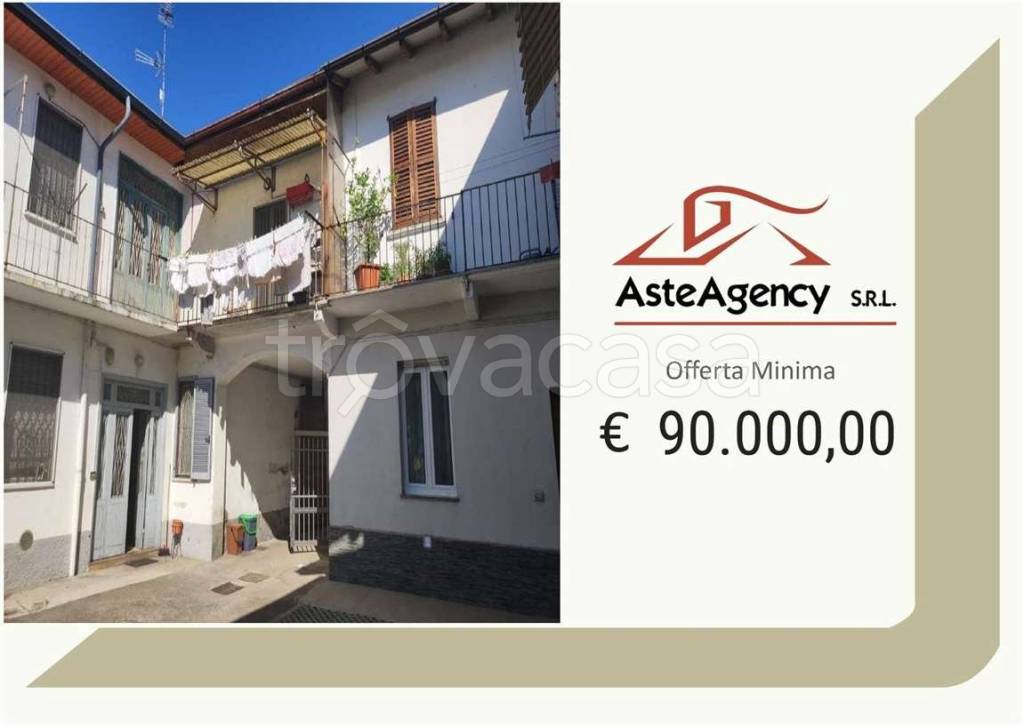 casa indipendente in vendita a Rescaldina