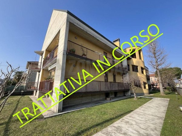 appartamento in vendita a Rescaldina in zona Rescalda