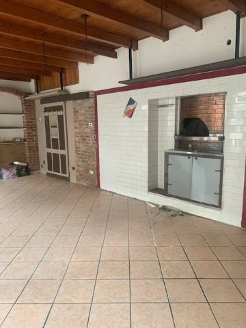 negozio in vendita a Rescaldina