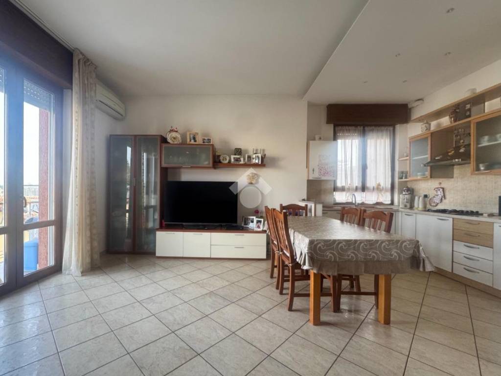 appartamento in vendita a Rescaldina