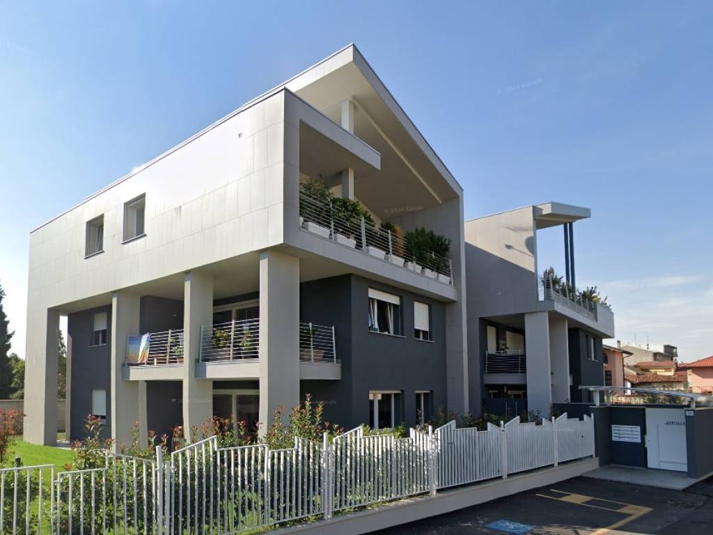 appartamento in vendita a Rescaldina in zona Rescalda