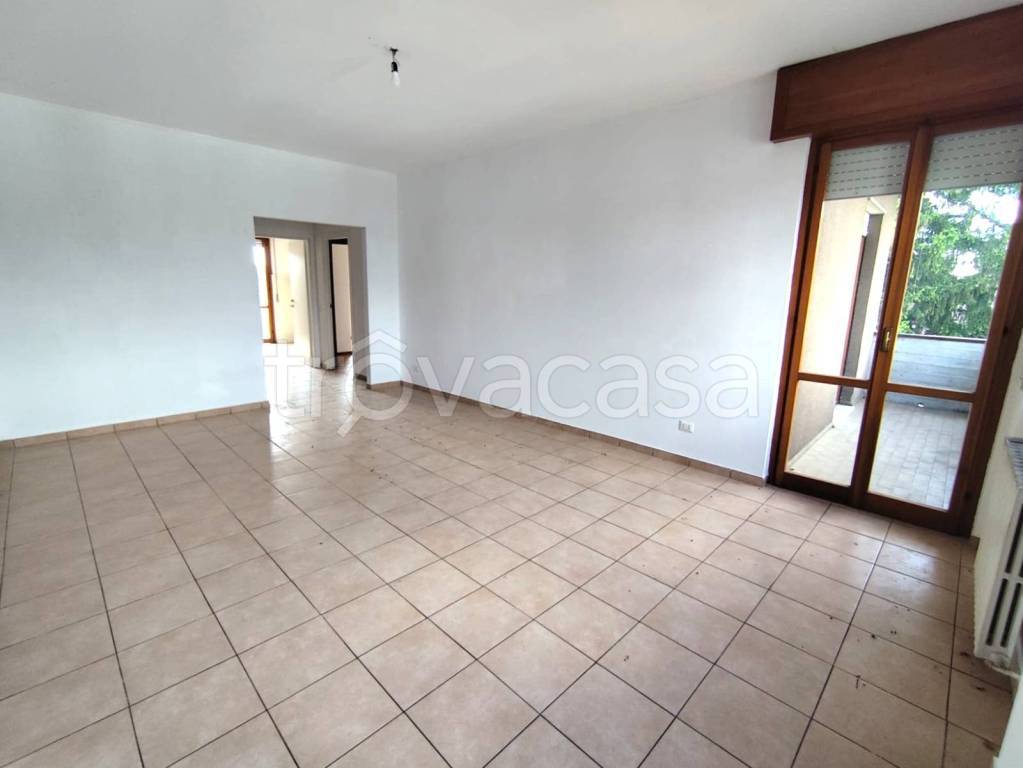 appartamento in vendita a Rescaldina in zona Rescalda