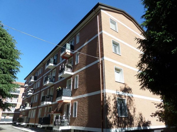 appartamento in vendita a Rescaldina in zona Rescalda
