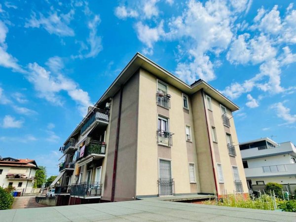 appartamento in vendita a Rescaldina