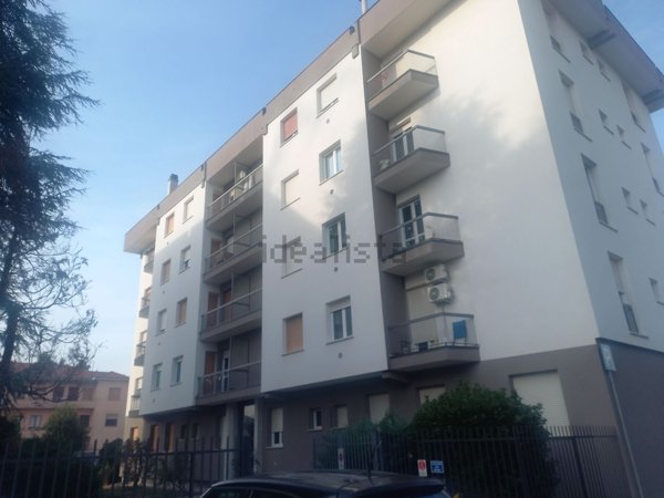 appartamento in vendita a Rescaldina in zona Ravello