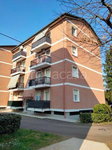 appartamento in vendita a Rescaldina in zona Rescalda
