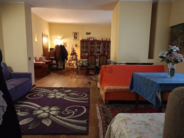 appartamento in vendita a Rescaldina in zona Ravello