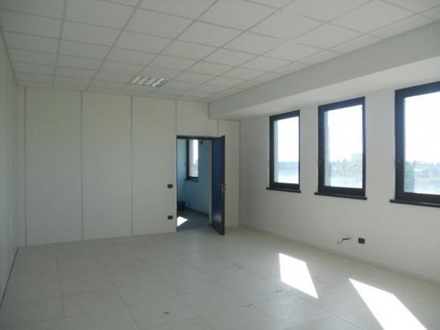 ufficio in vendita a Rho