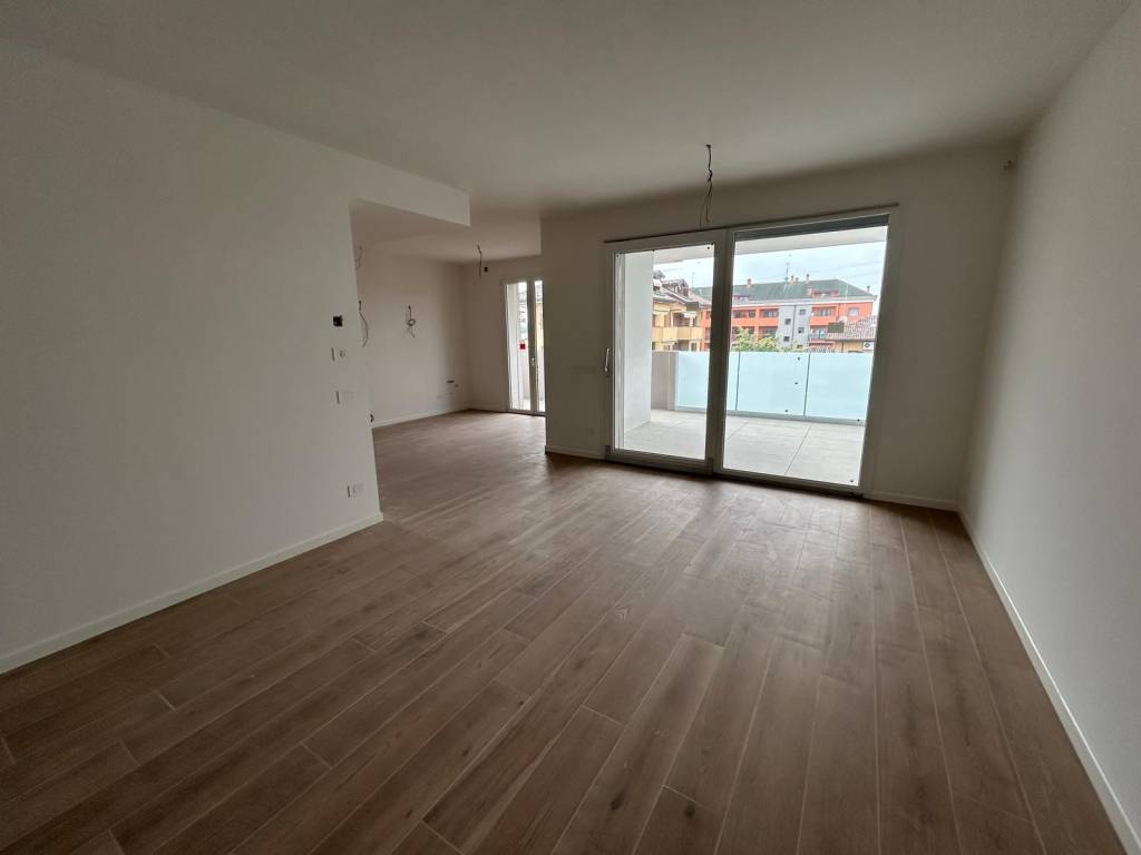 appartamento in vendita a Rho in zona Lucernate