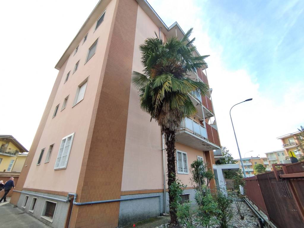 appartamento in vendita a Rho