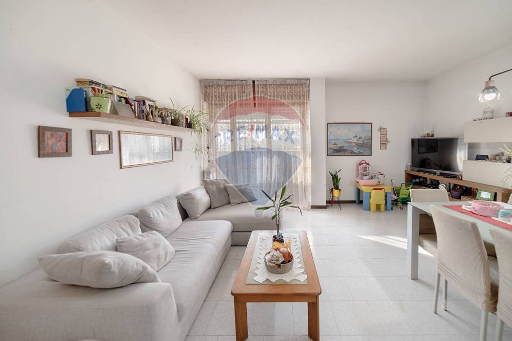 appartamento in vendita a Rho in zona Passirana